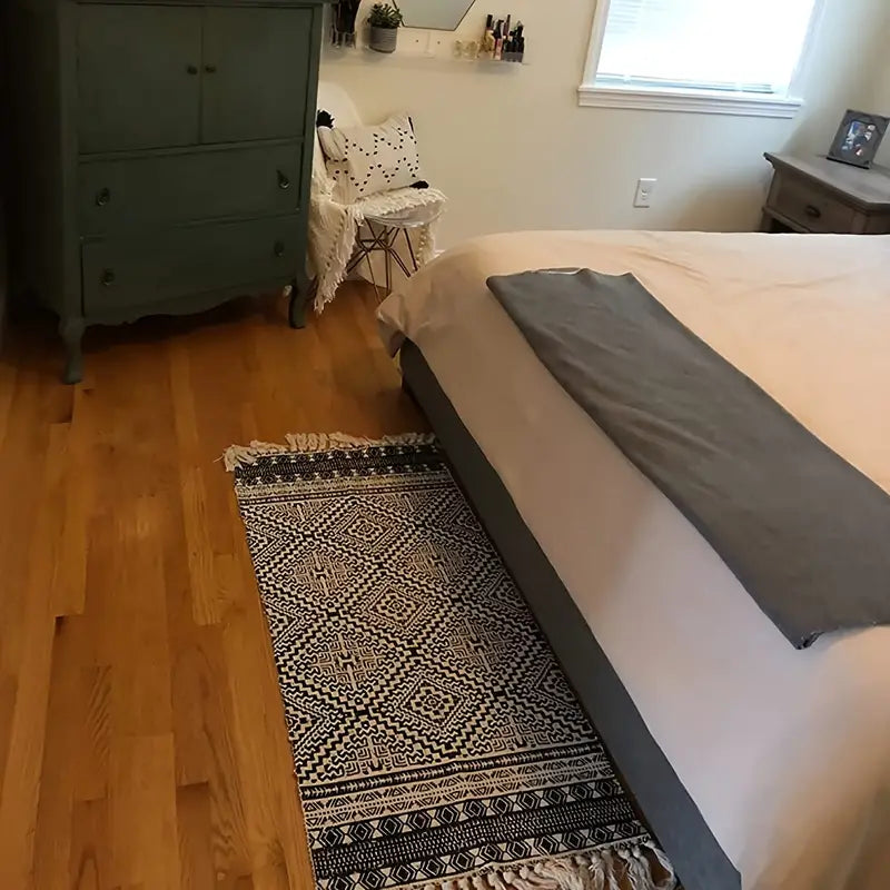 Monochrome Boho Tassel Rug